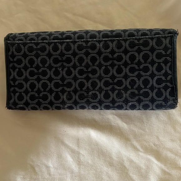 GREAT CONDITION COACH MADISON OP ART SIGNATURE SLIM BLACK WITH HARDWARE - Picture 2 of 10